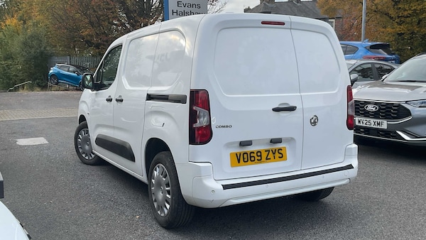 Used Vauxhall Combo 2019 for sale - 76286403: Photo 1