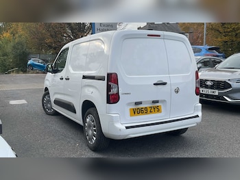 Used Vauxhall Combo 2019 for sale - 76286403: Photo