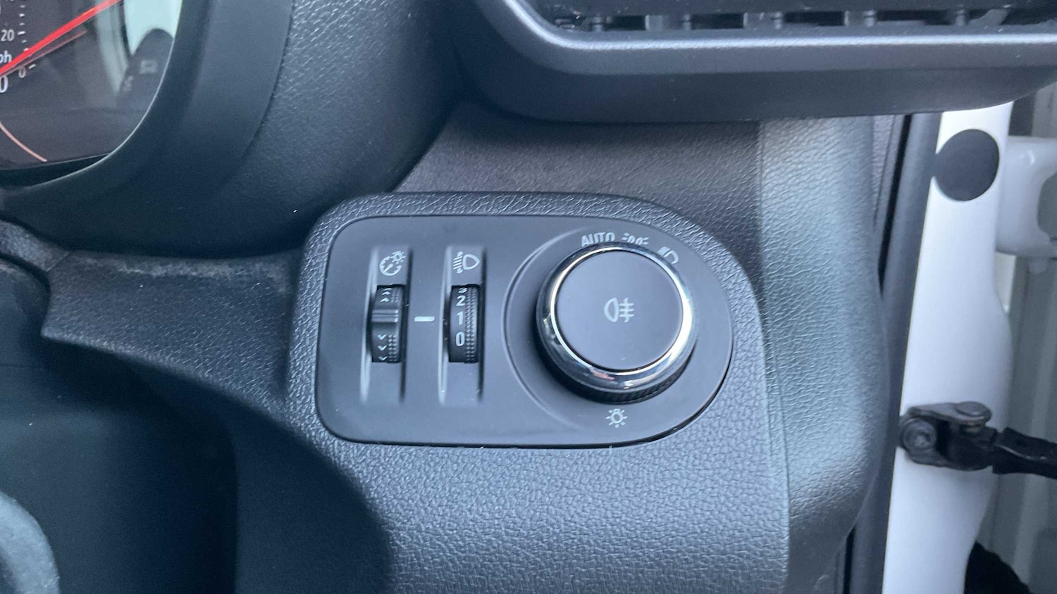 Used Vauxhall Combo 2019 for sale - 76286403: Photo 24