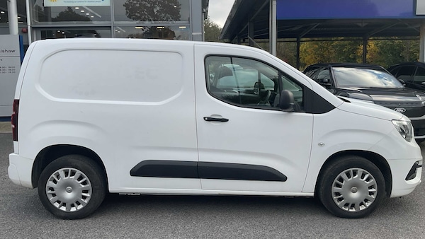Used Vauxhall Combo 2019 for sale - 76286403: Photo 2
