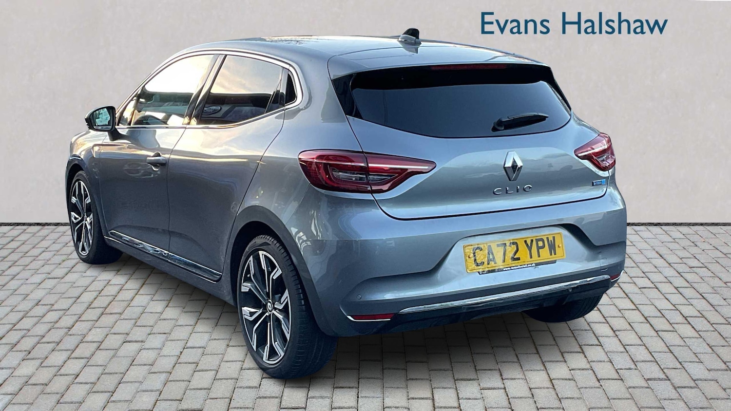 Used Renault Clio 2022 for sale - 76804875: Photo 3