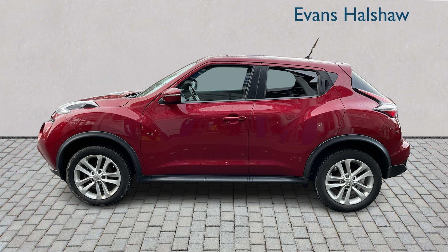 Used Nissan Juke 2017 for sale - 77308329: Photo 3