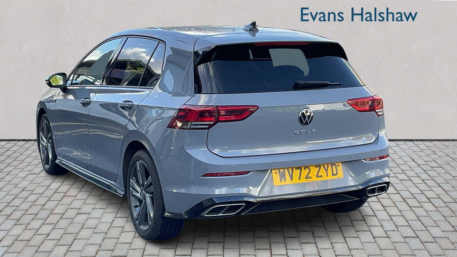 Used Volkswagen Golf 2022 for sale - 76411217: Photo 2