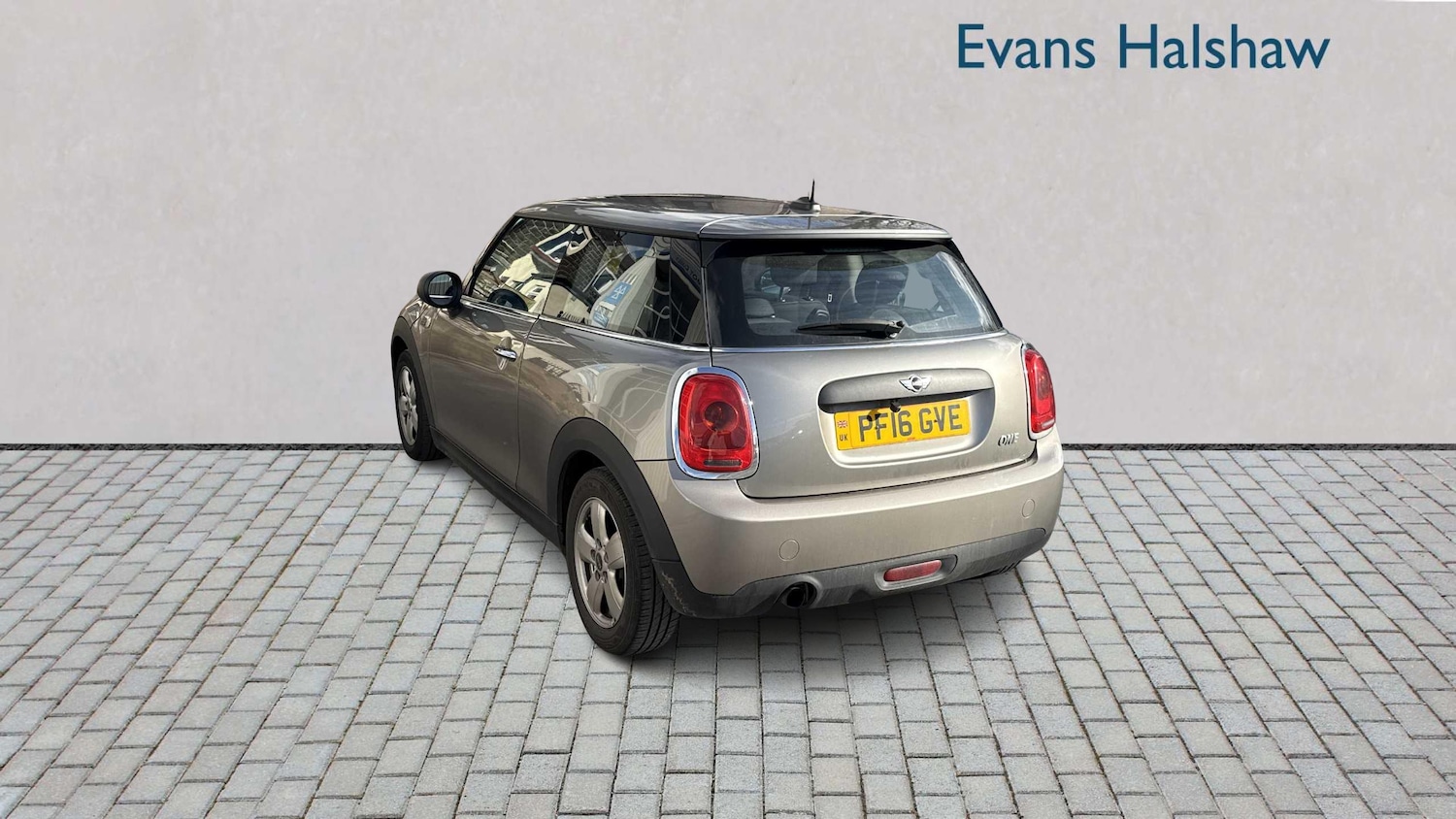 Used MINI Hatch 2016 for sale - 76401251: Photo 2