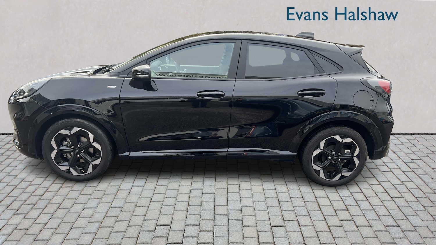 Used Ford Puma 2024 for sale - 76329256: Photo 2