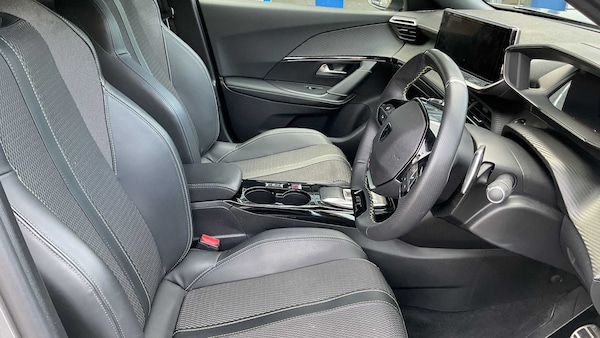 Used Peugeot 2008 2024 for sale - 76169966: Photo 6
