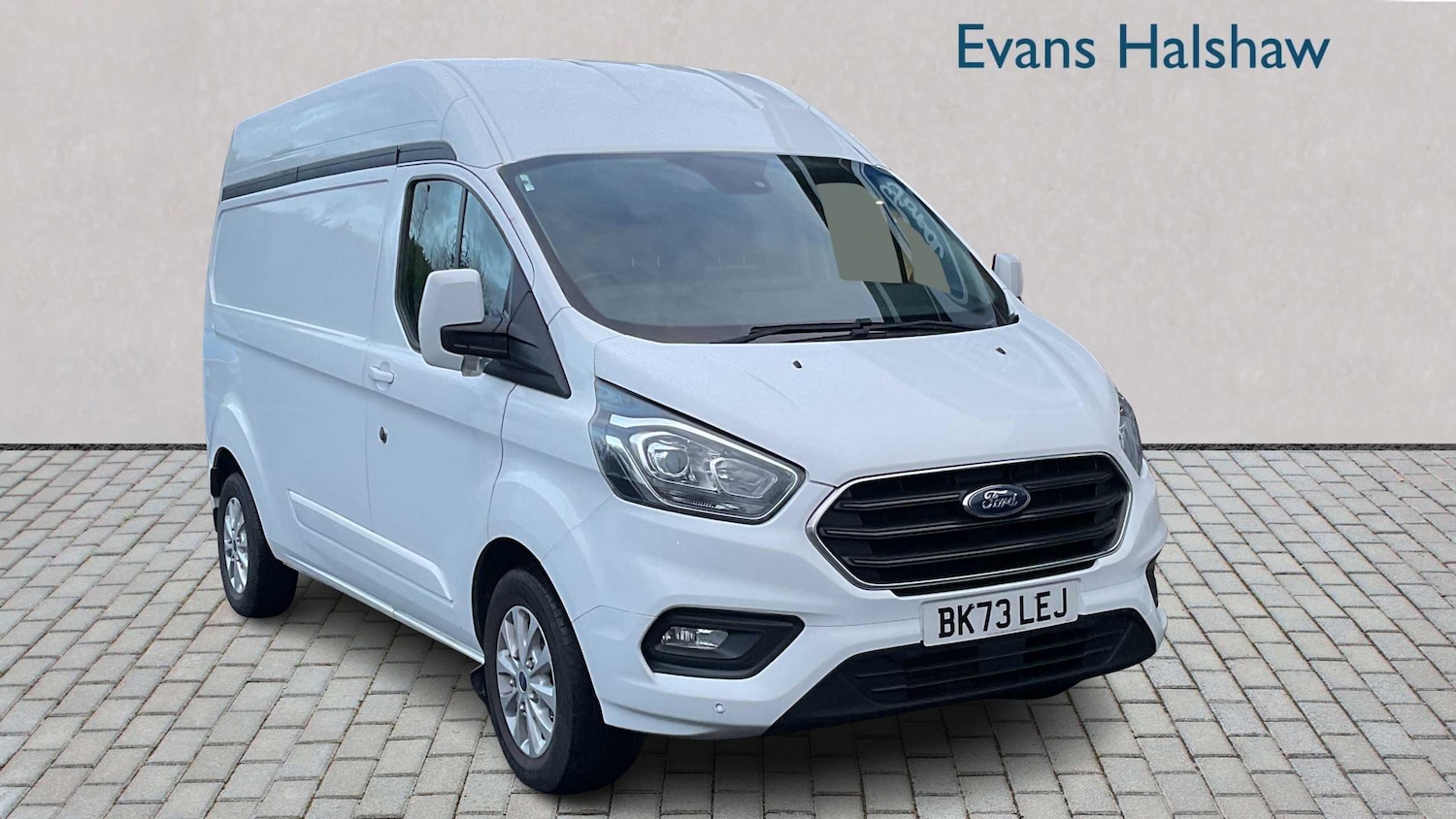 Used Ford Transit Custom 2023 for sale - 76915987: Photo 1