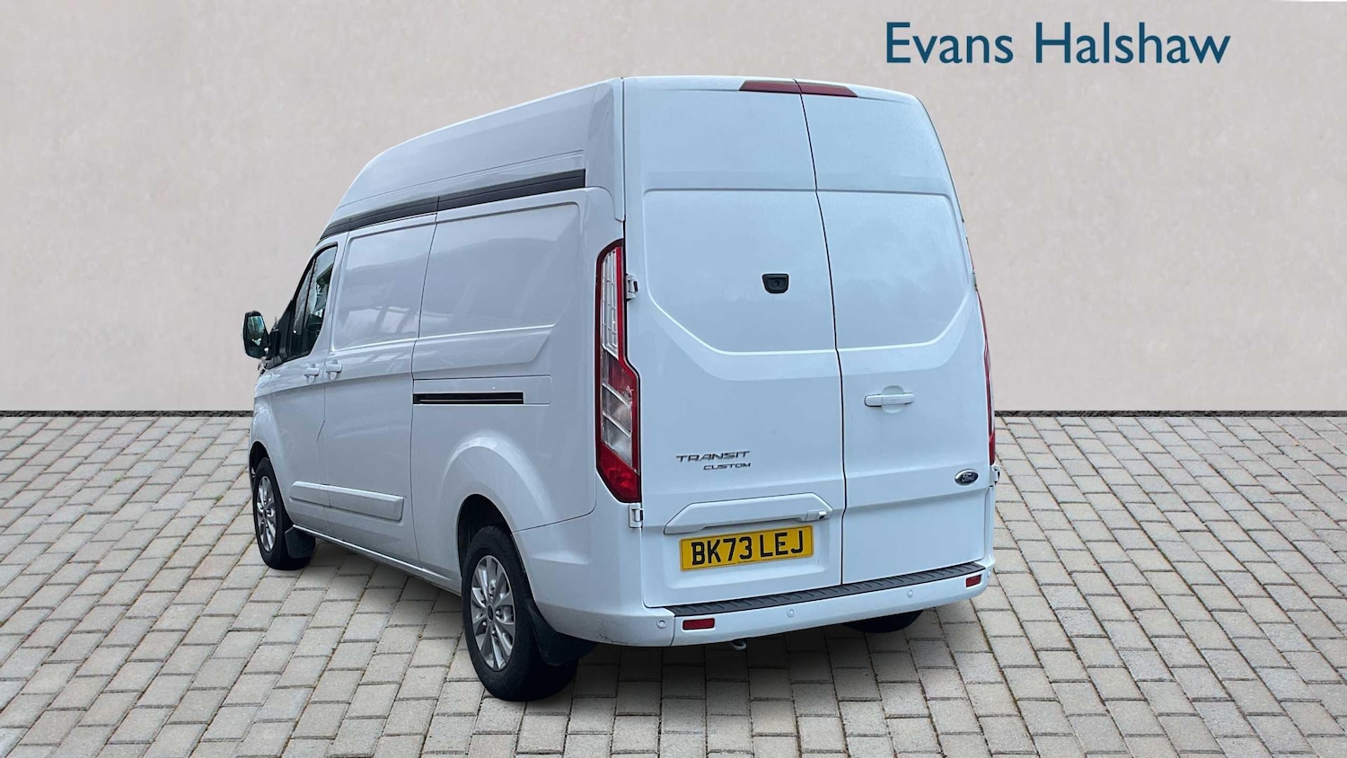 Used Ford Transit Custom 2023 for sale - 76915987: Photo 3