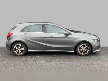 Used Mercedes-Benz A-Class 2015 for sale - 76004344: Photo
