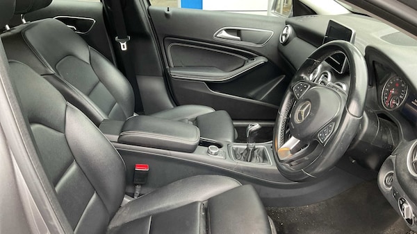 Used Mercedes-Benz A-Class 2015 for sale - 76004344: Photo 6