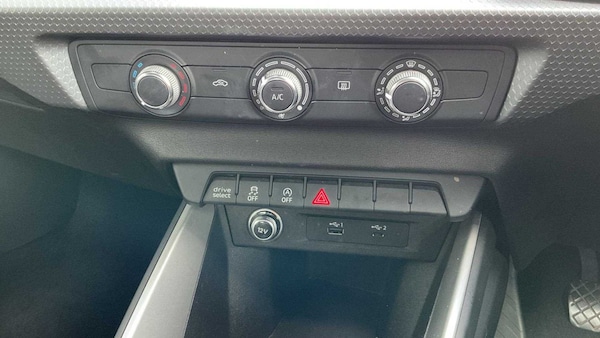 Used Audi A1 2019 for sale - 76022435: Photo 19