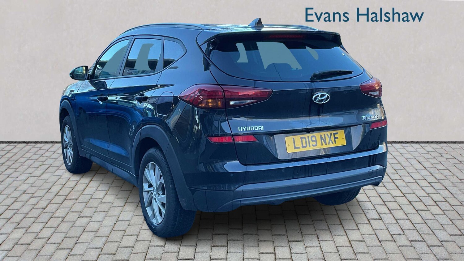 Used Hyundai TUCSON 2019 for sale - 76804980: Photo 3