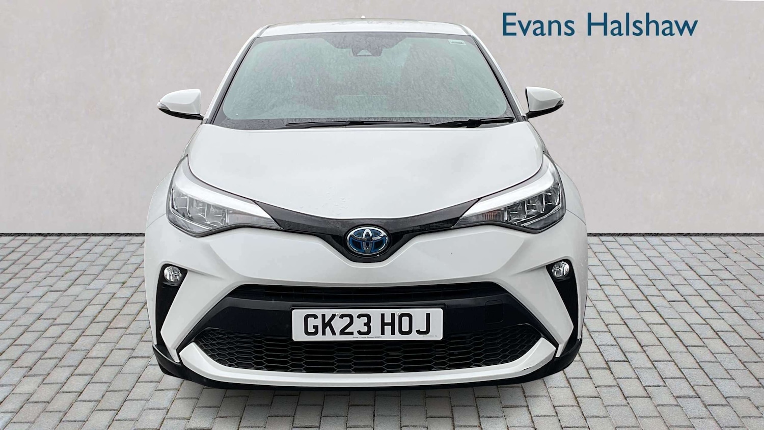 Used Toyota C-HR 2023 for sale - 78023953: Photo 4