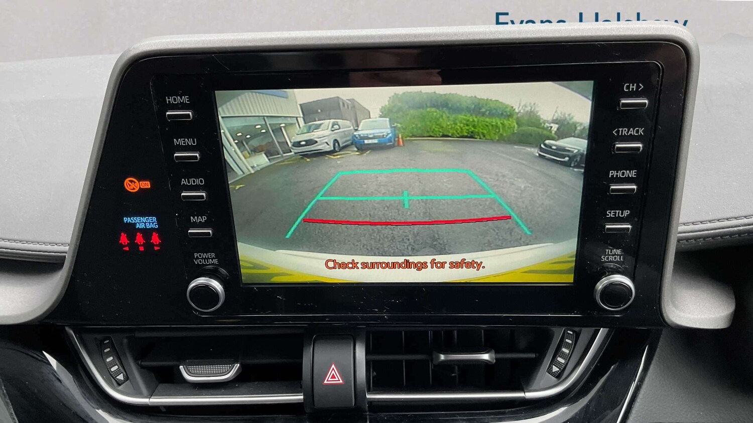 Used Toyota C-HR 2023 for sale - 78023953: Photo 7