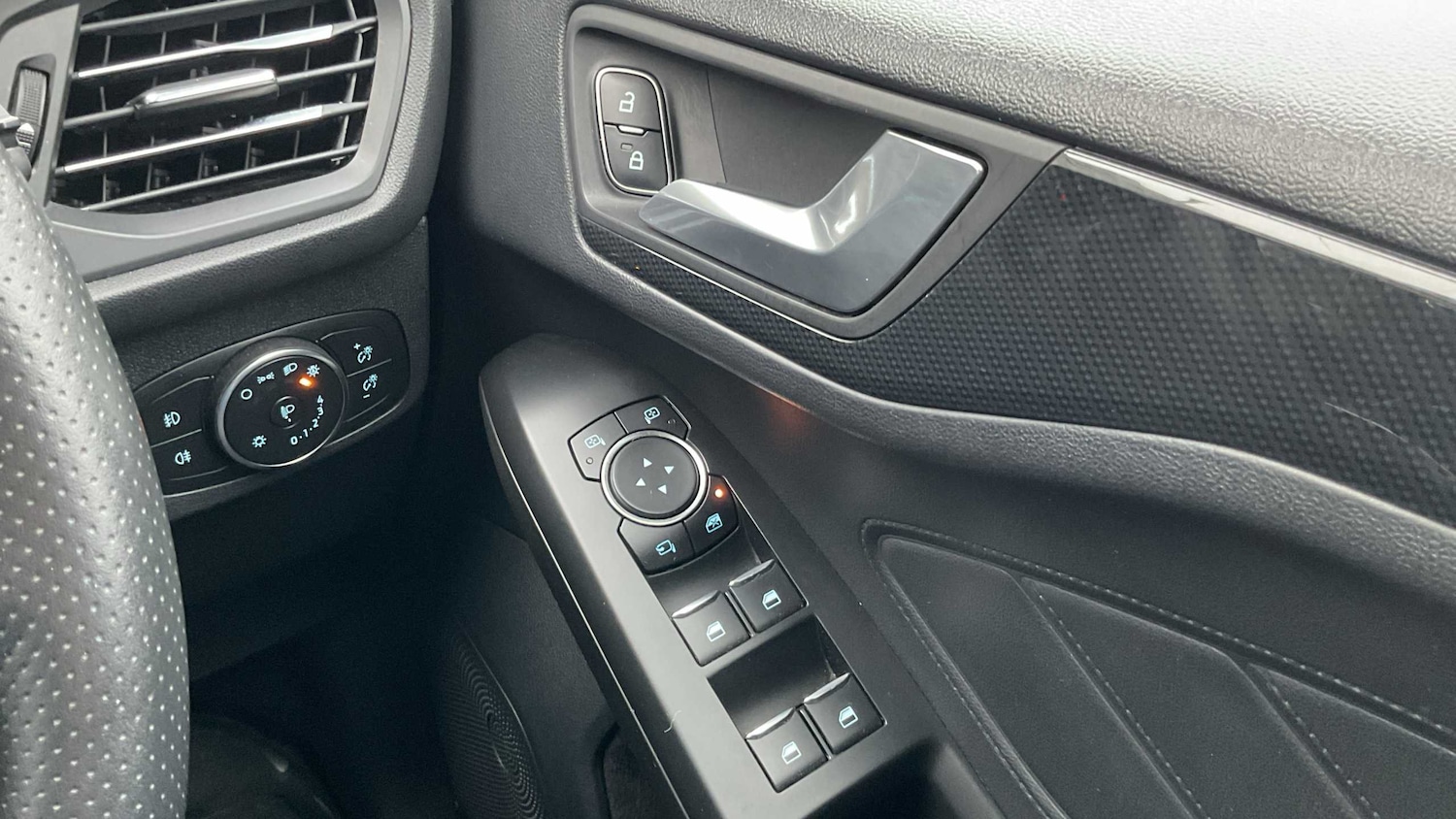 Used Ford Focus 2021 for sale - 76789464: Photo 19