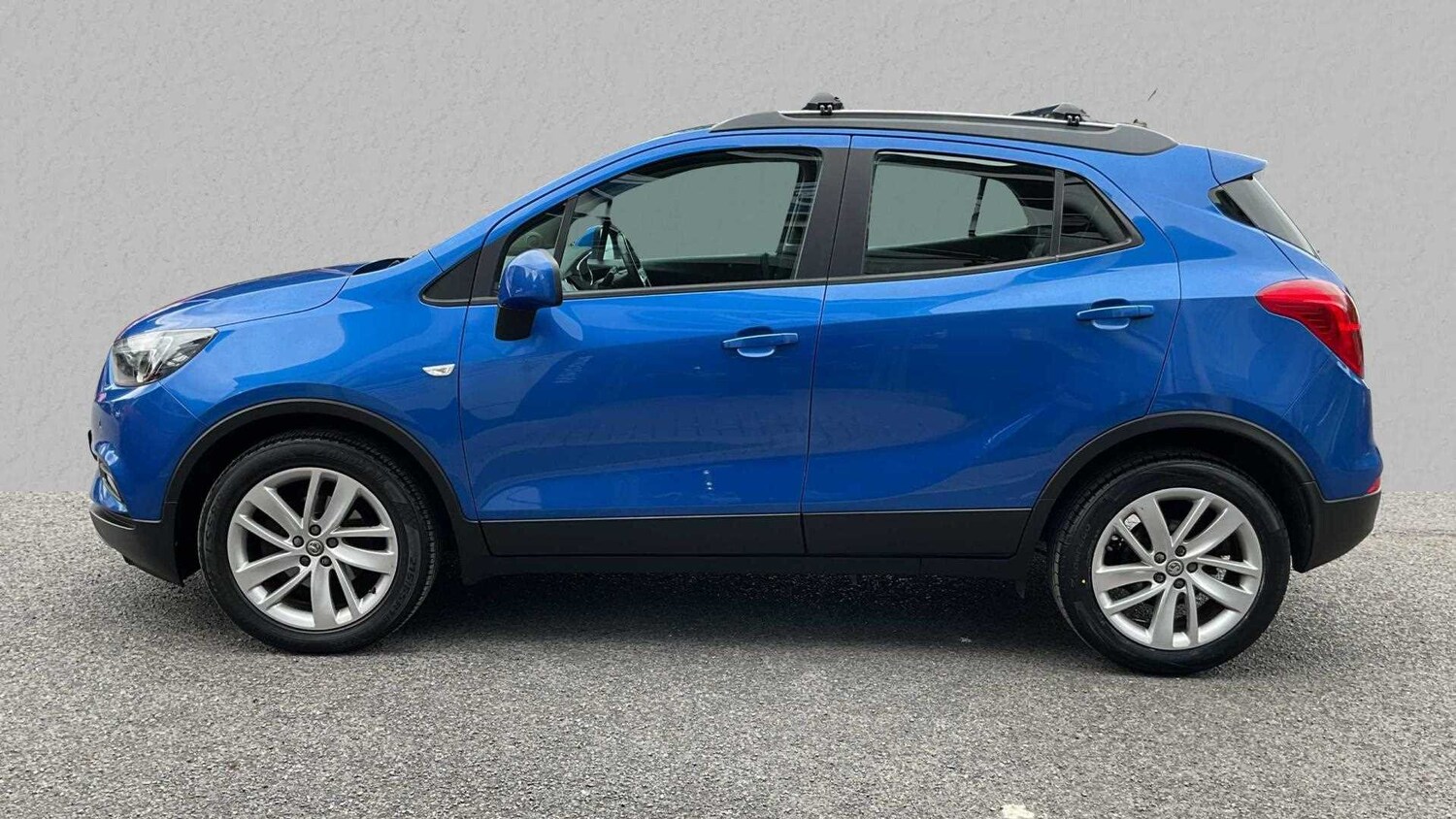 Vehicle 33