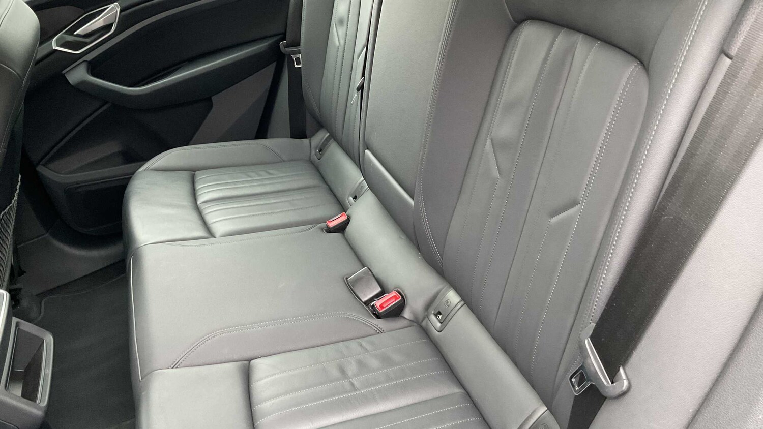 Used Audi e-tron 2021 for sale - 78216414: Photo 14