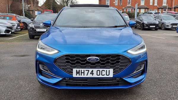 Used Ford Focus 2025 for sale - 76218368: Photo 2