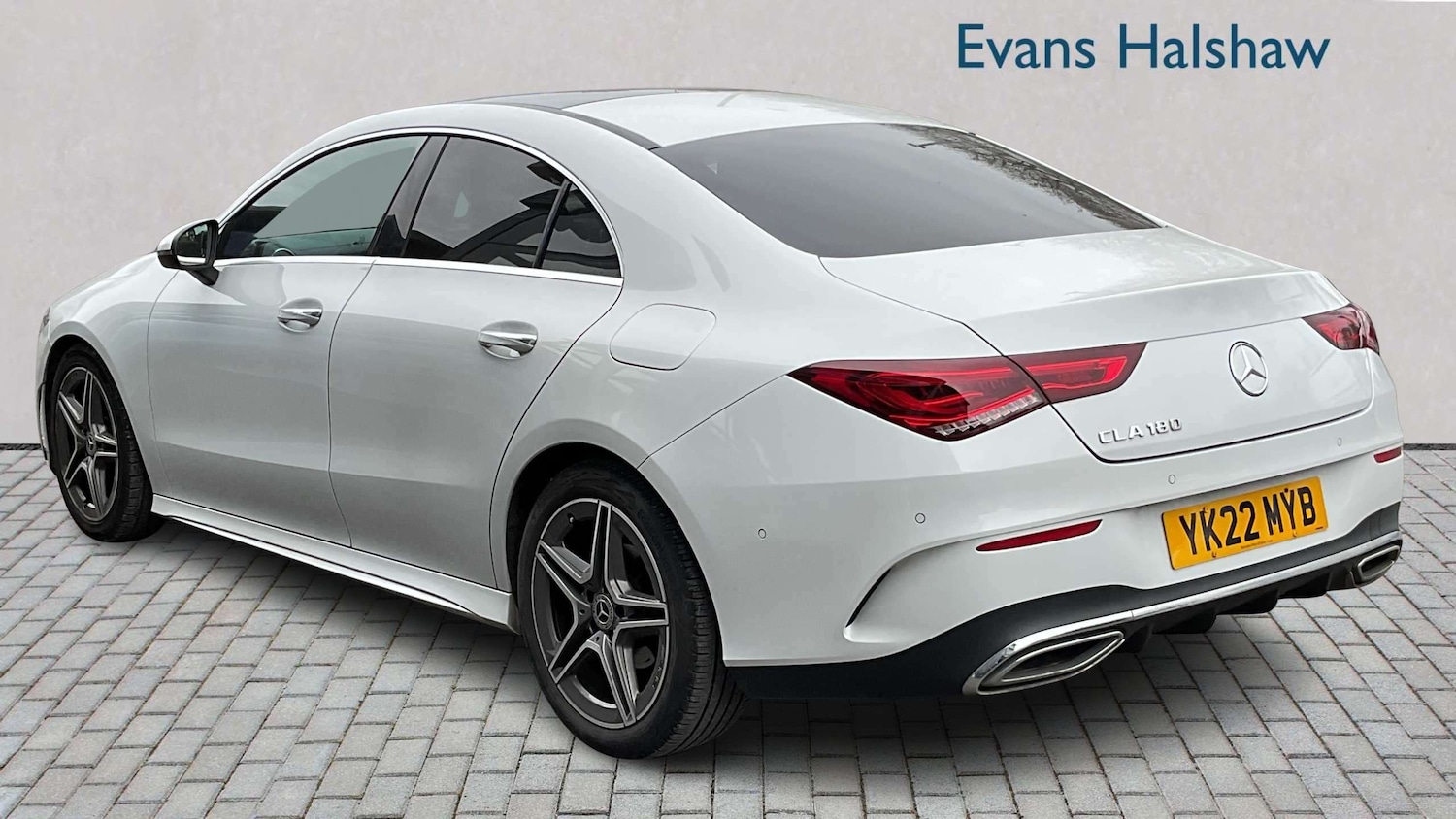 Used Mercedes-Benz CLA 2022 for sale - 78010323: Photo 2