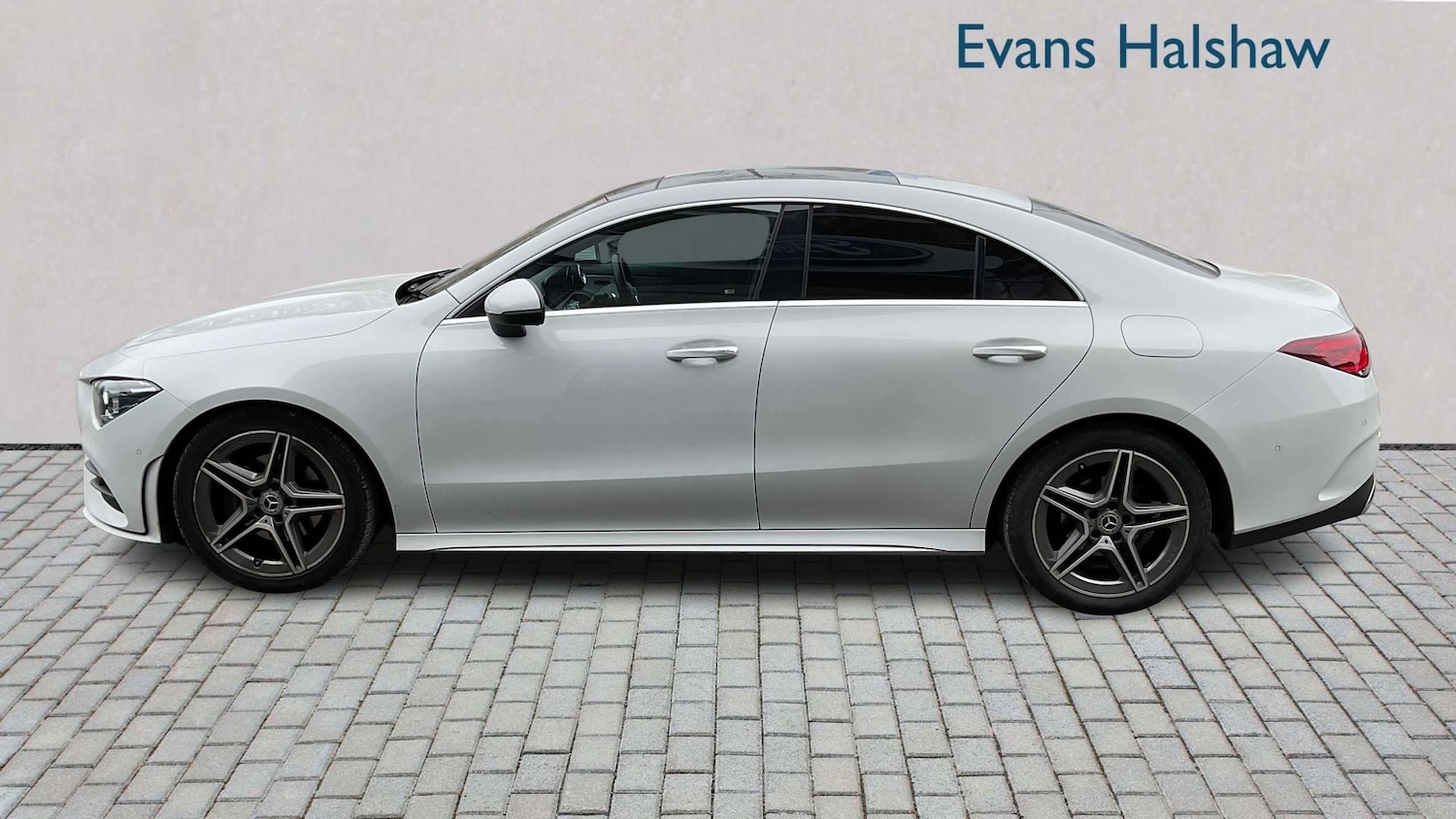 Used Mercedes-Benz CLA 2022 for sale - 78010323: Photo 3