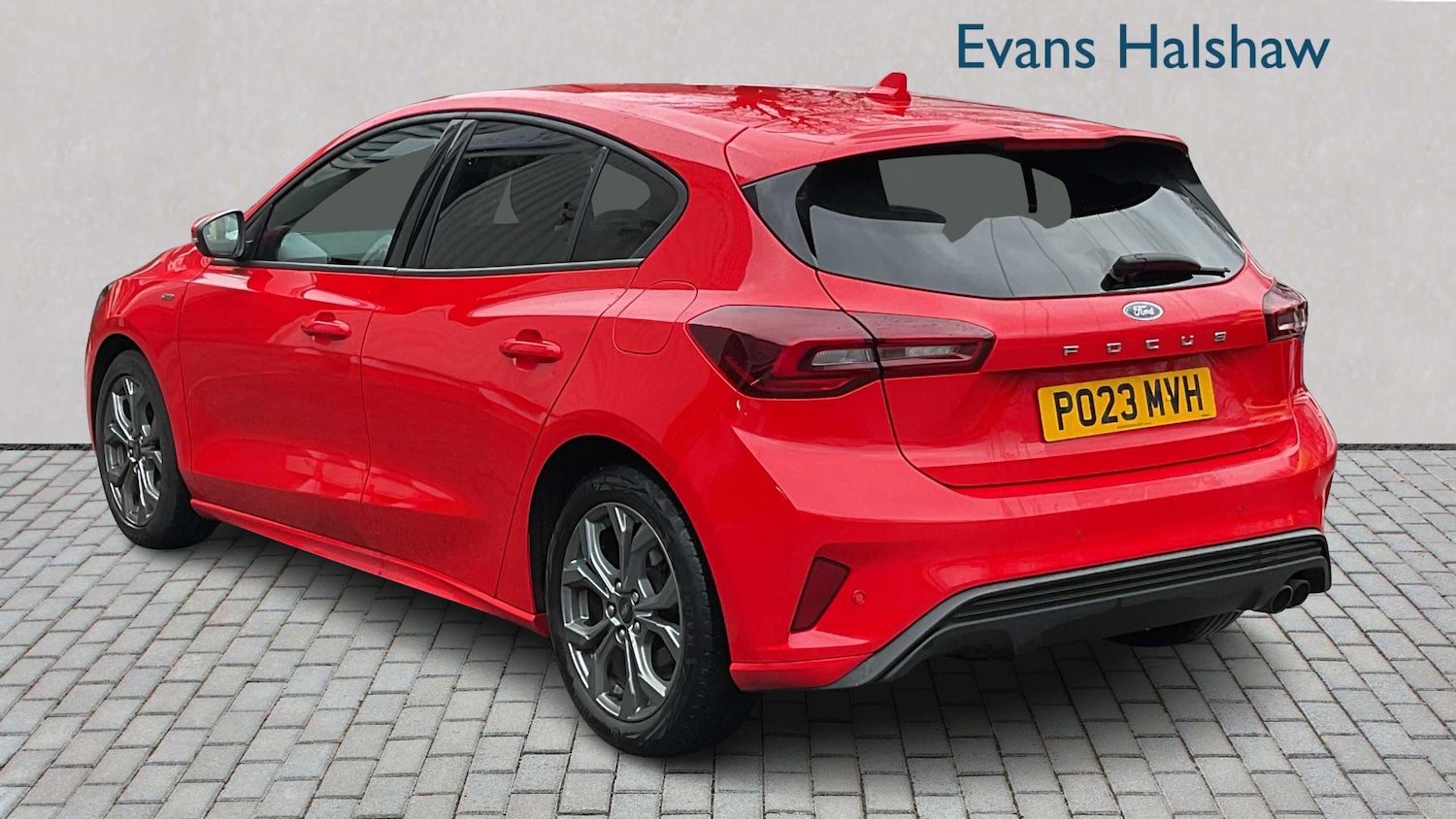 Used Ford Focus 2023 for sale - 77334091: Photo 2