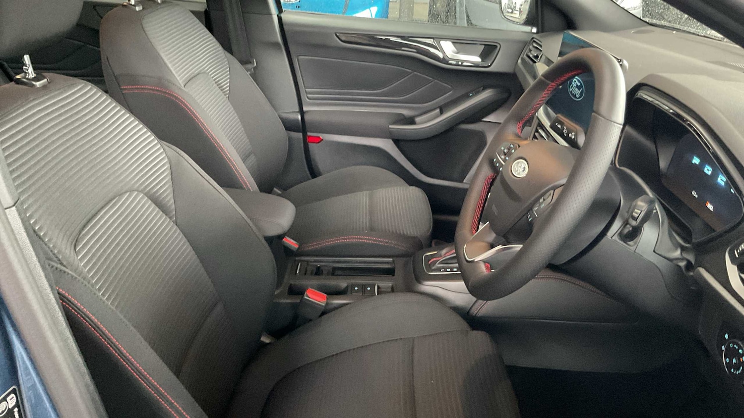 Used Ford Focus 2025 for sale - 77842401: Photo 8