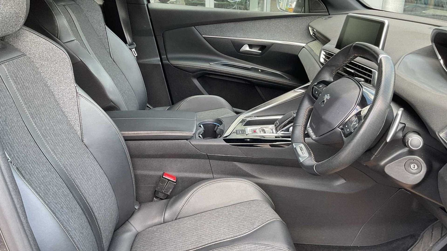 Used Peugeot 3008 2021 for sale - 76141837: Photo 6