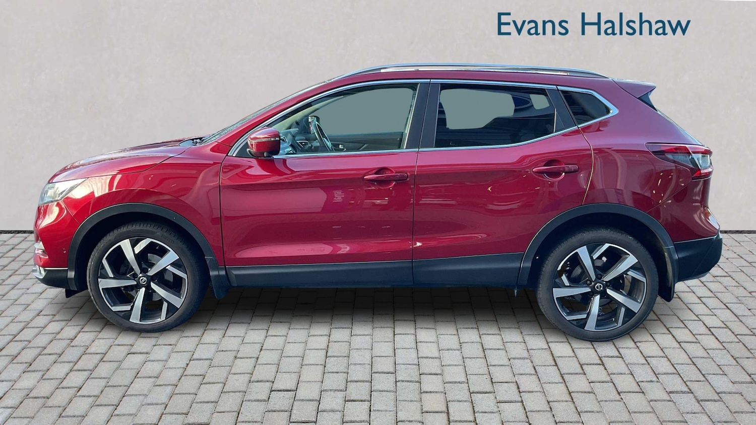 Used Nissan Qashqai 2018 for sale - 77389937: Photo 3