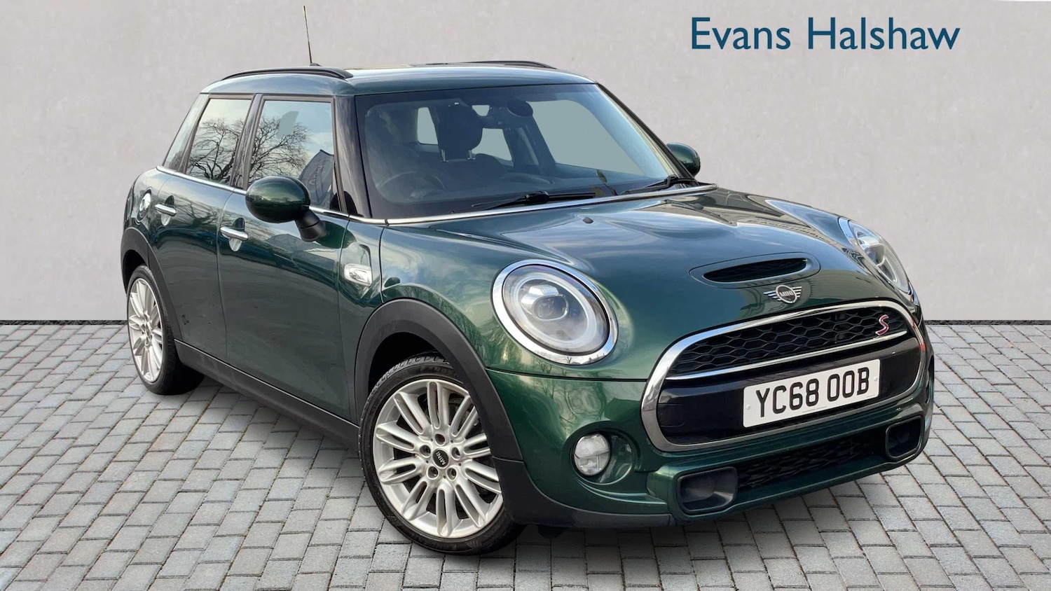 Used MINI Hatch 2018 for sale - 78060372: Photo 1