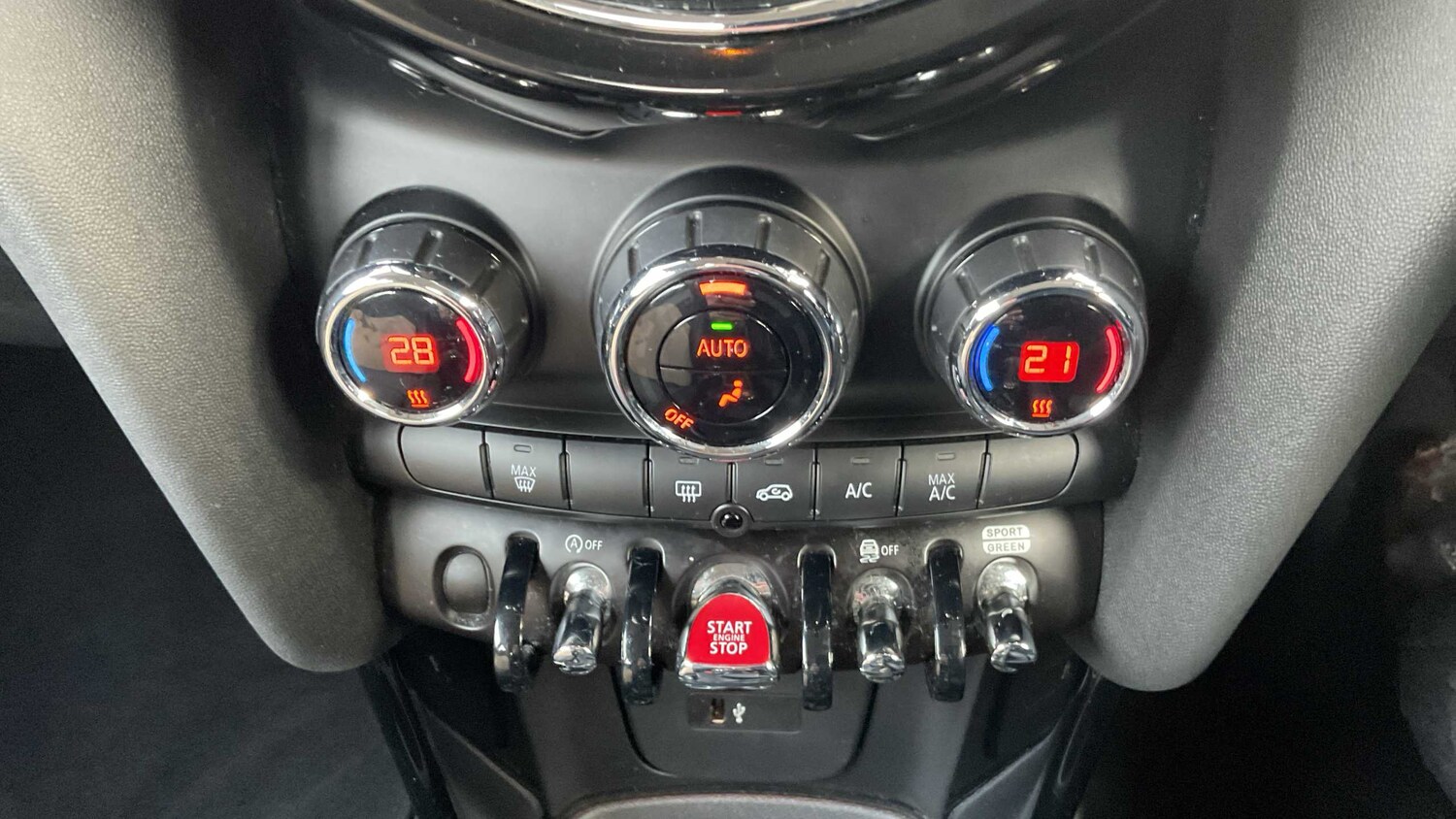 Used MINI Hatch 2018 for sale - 78060372: Photo 16