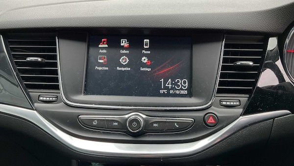 Used Vauxhall Astra for sale - 76141621: Photo 8