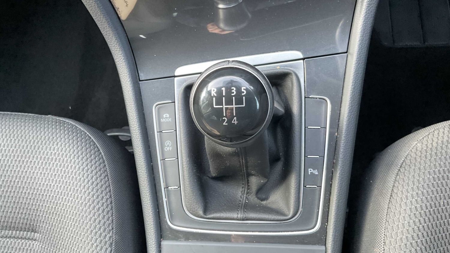 Used Volkswagen Golf 2019 for sale - 77601209: Photo 15