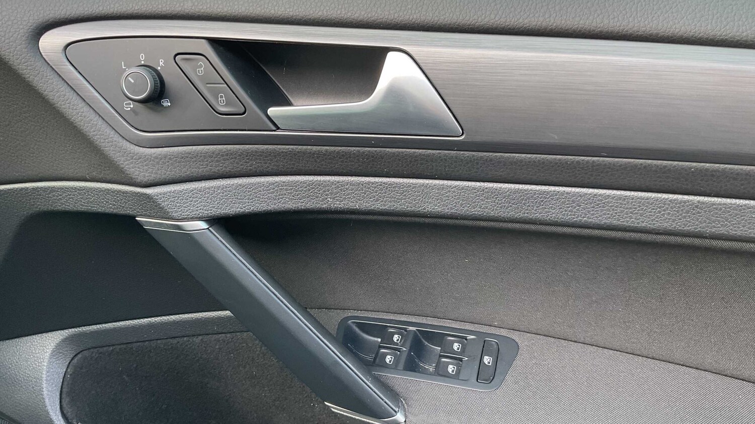 Used Volkswagen Golf 2019 for sale - 77601209: Photo 20