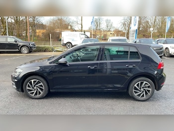 Used Volkswagen Golf 2019 for sale - 77601209: Photo