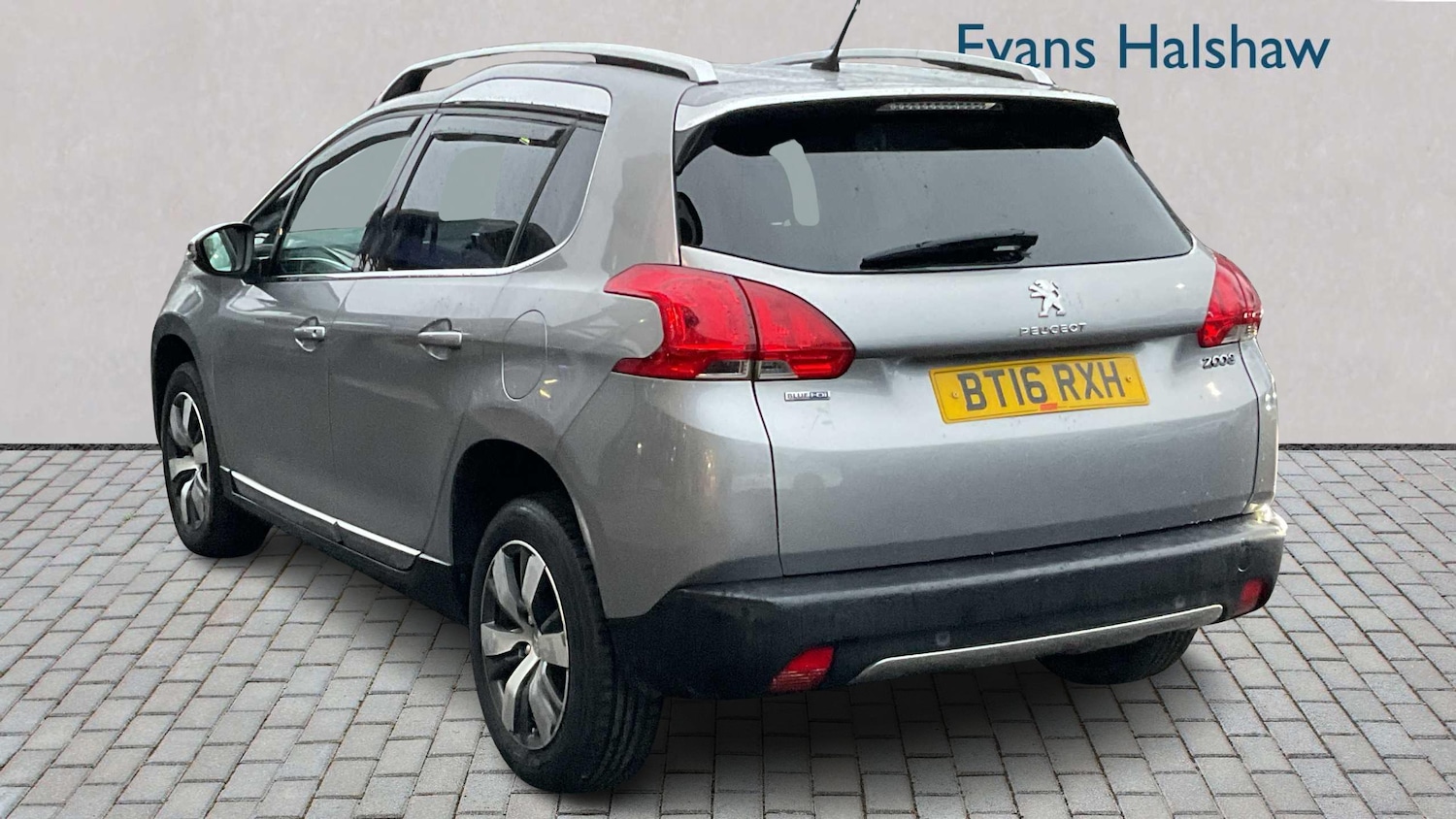 Used Peugeot 2008 2016 for sale - 77044028: Photo 3