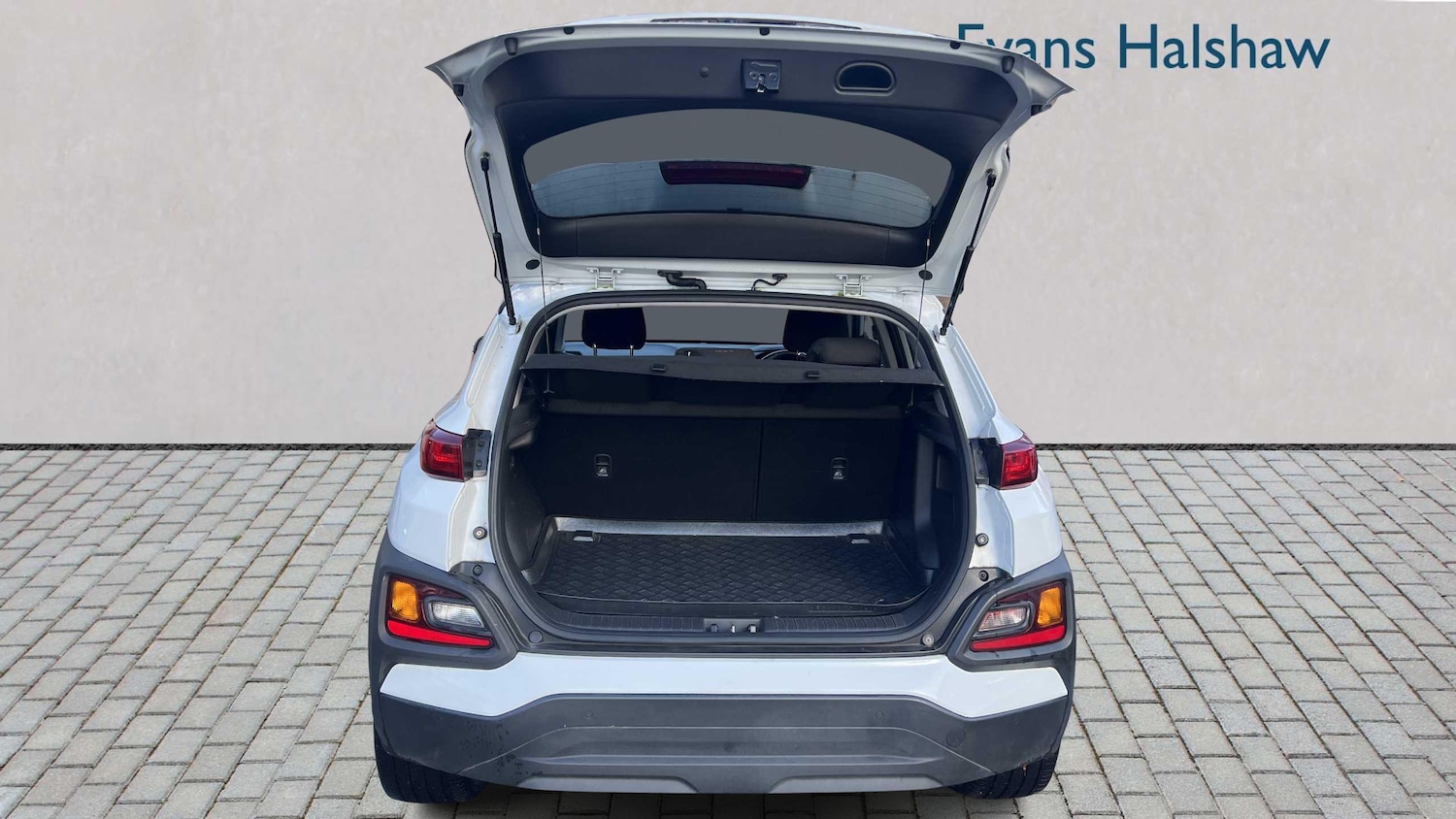 Used Hyundai KONA 2020 for sale - 76390707: Photo 5