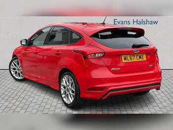 Used Ford Focus 2017 for sale - 77414601: Photo