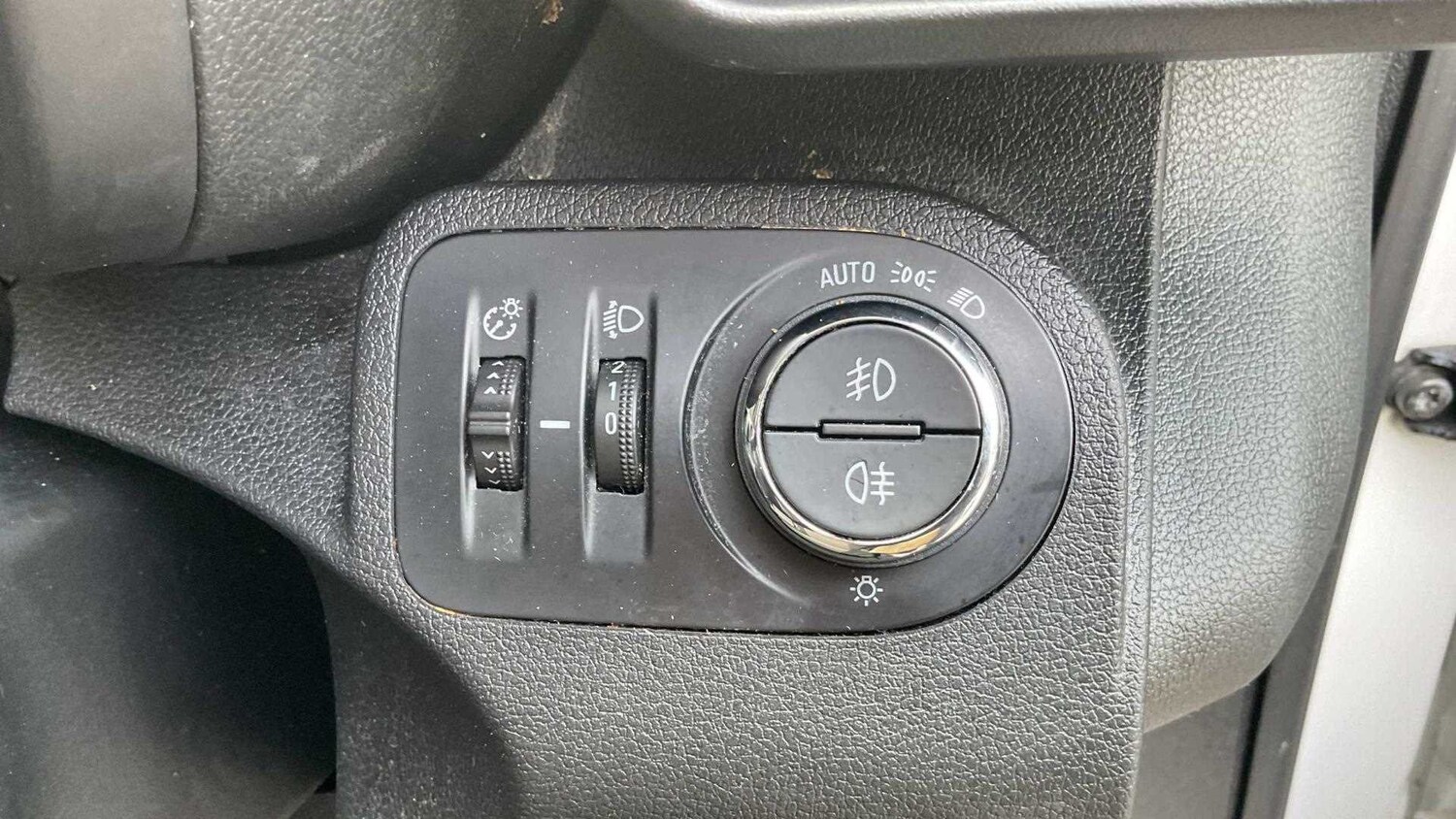 Vehicle 27