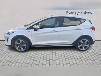 Used Ford Fiesta 2018 for sale - 76460063: Photo