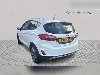 Used Ford Fiesta 2018 for sale - 76460063: Photo