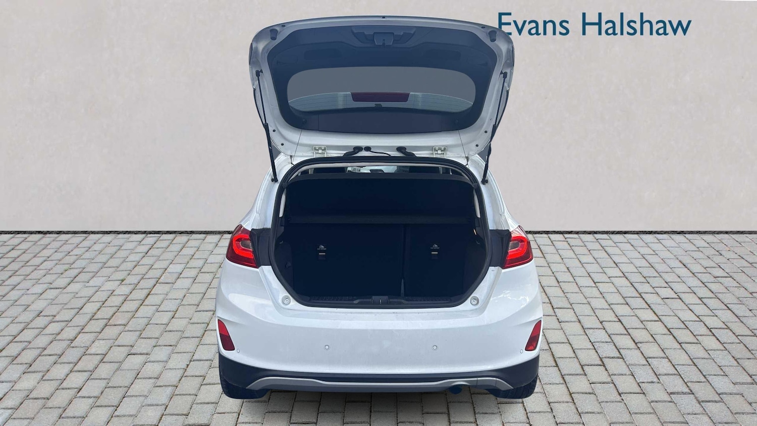 Used Ford Fiesta 2018 for sale - 76460063: Photo 5