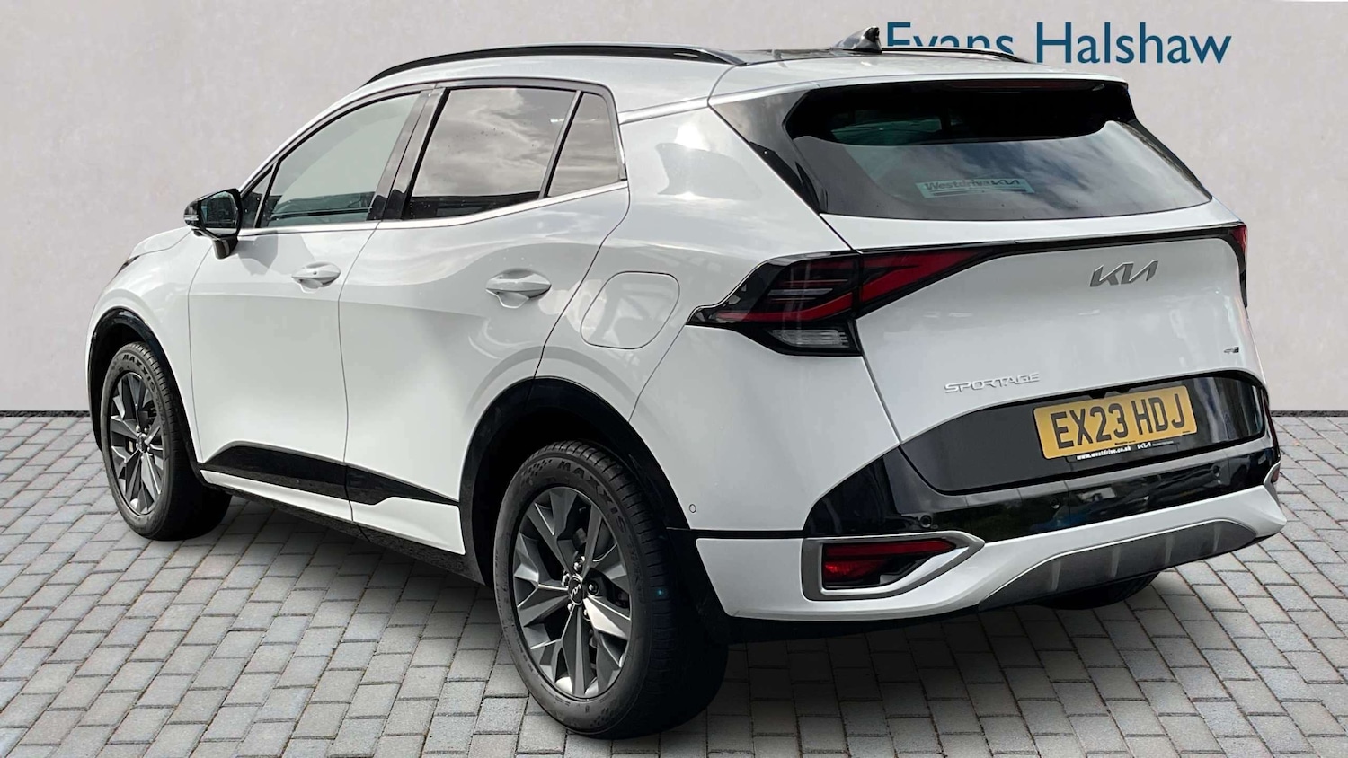 Used Kia Sportage 2023 for sale - 78089778: Photo 2