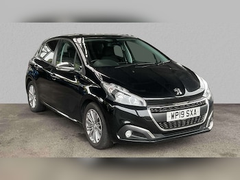 Used Peugeot 208 2019 for sale - 76515672: Photo