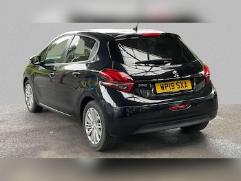 Used Peugeot 208 2019 for sale - 76515672: Photo