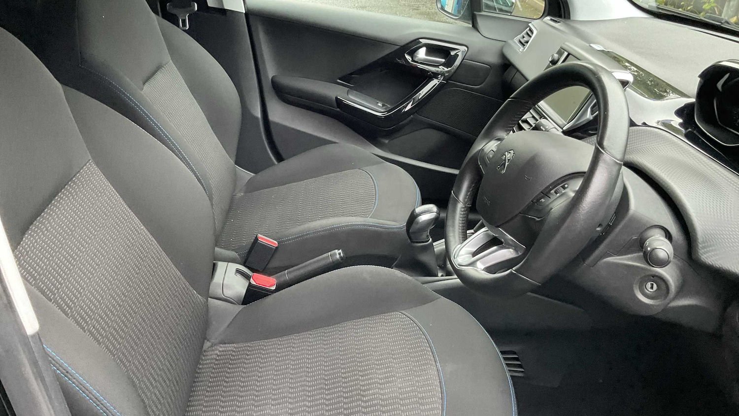 Used Peugeot 208 2019 for sale - 76515672: Photo 7
