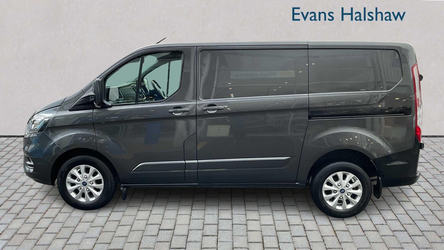 Used Ford Transit Custom 2022 for sale - 77257417: Photo 3