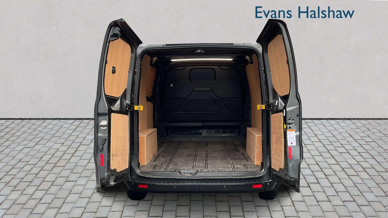 Used Ford Transit Custom 2022 for sale - 77257417: Photo 6