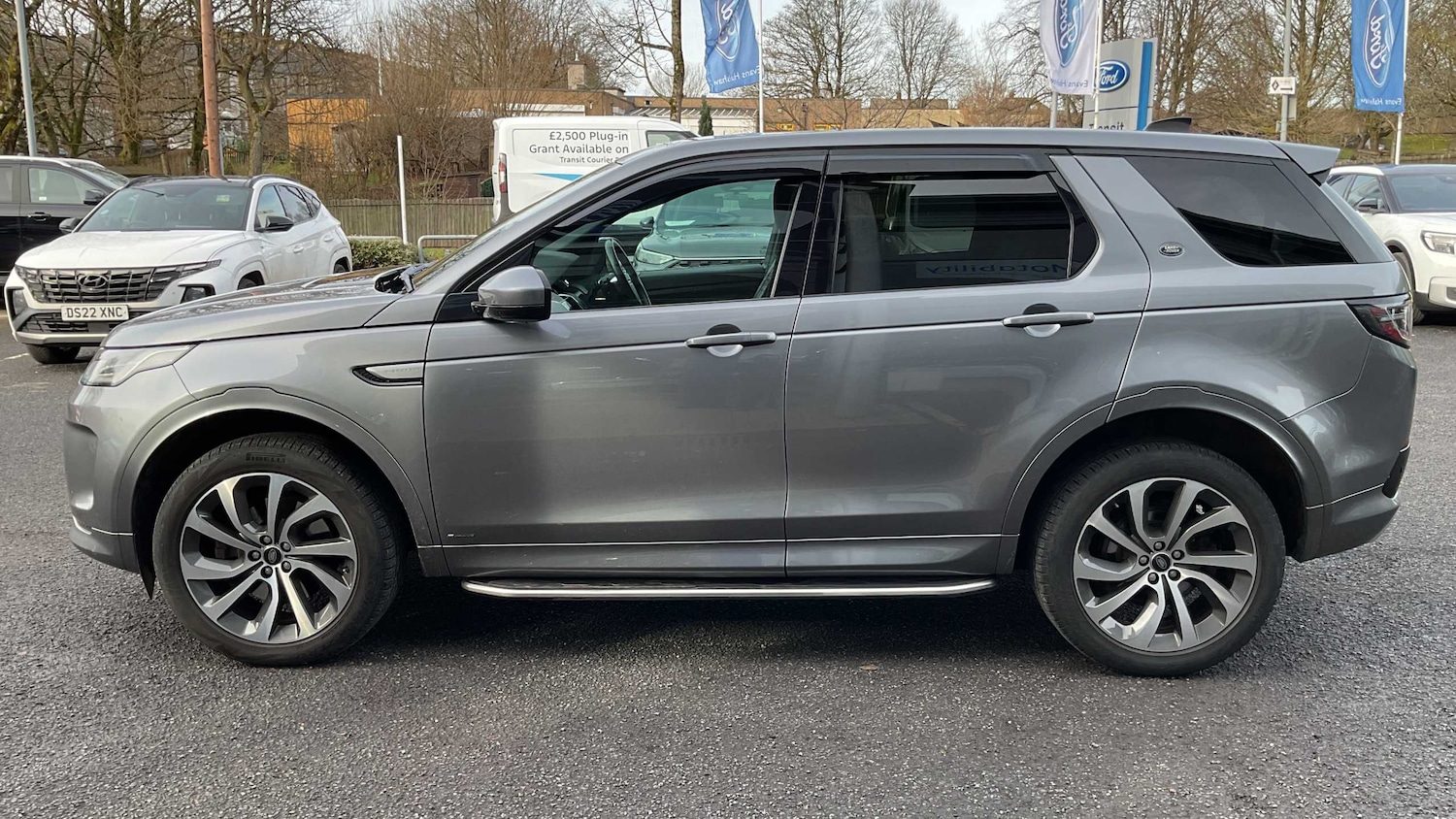 Used Land Rover Discovery Sport 2020 for sale - 77628239: Photo 3
