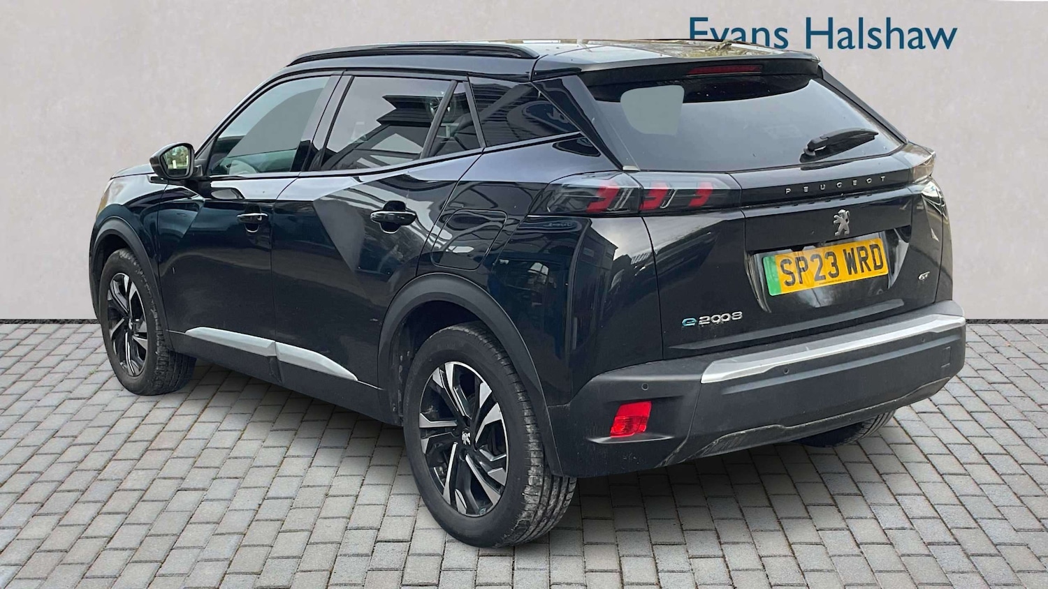 Used Peugeot 2008 2023 for sale - 78174023: Photo 2