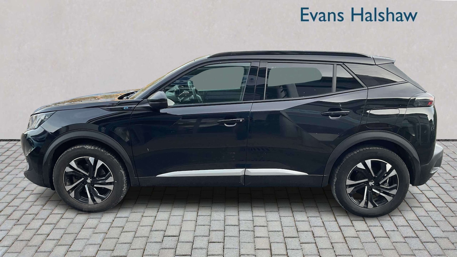 Used Peugeot 2008 2023 for sale - 78174023: Photo 3